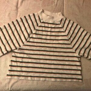 Universal Thread Goods co Womens cropped Short Sleeve Striped Tee, Small